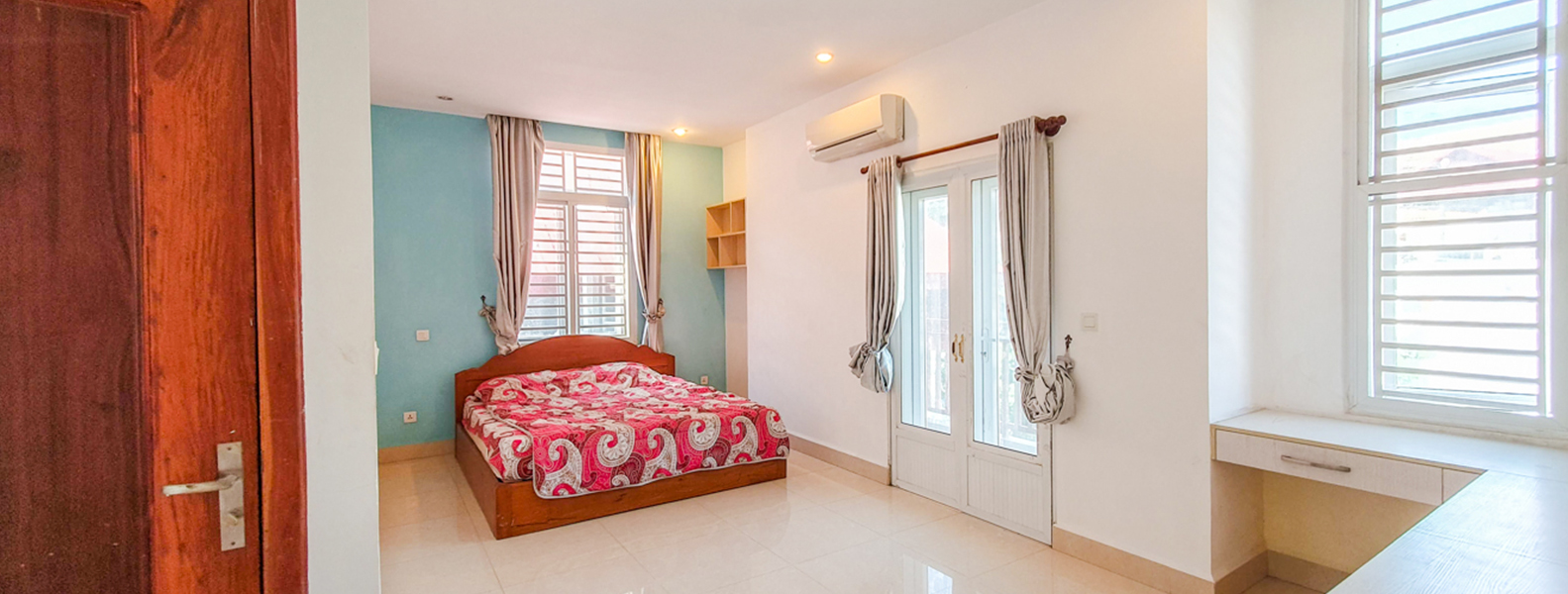 Spacious 1 Bedroom Apartment For Rent In Pshar Derm Thkov Neighborhood.