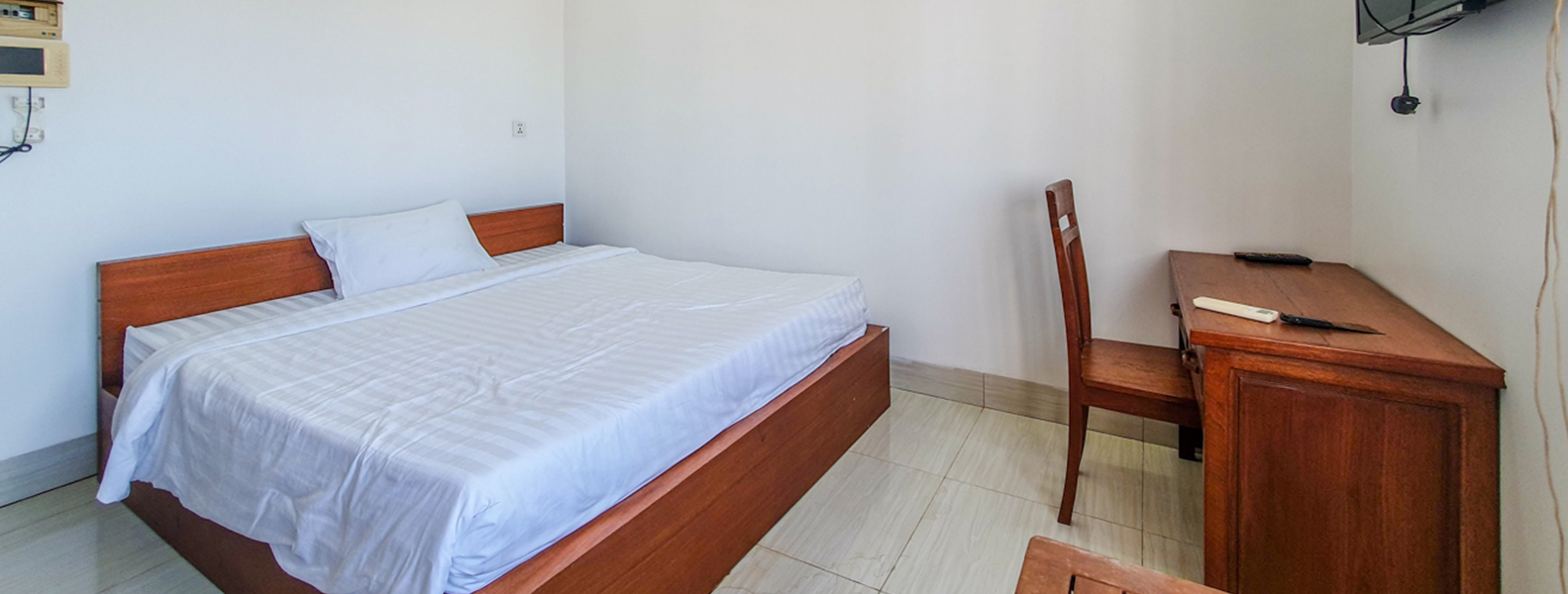 Furnished Studio Room Apartment For Rent In Tuol Kork Area.