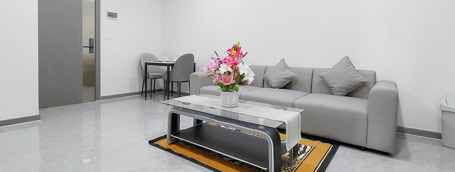 Brand New, Modern, and Cozy 1-Bedroom Apartment for Rent At Chroy Chongva Area.