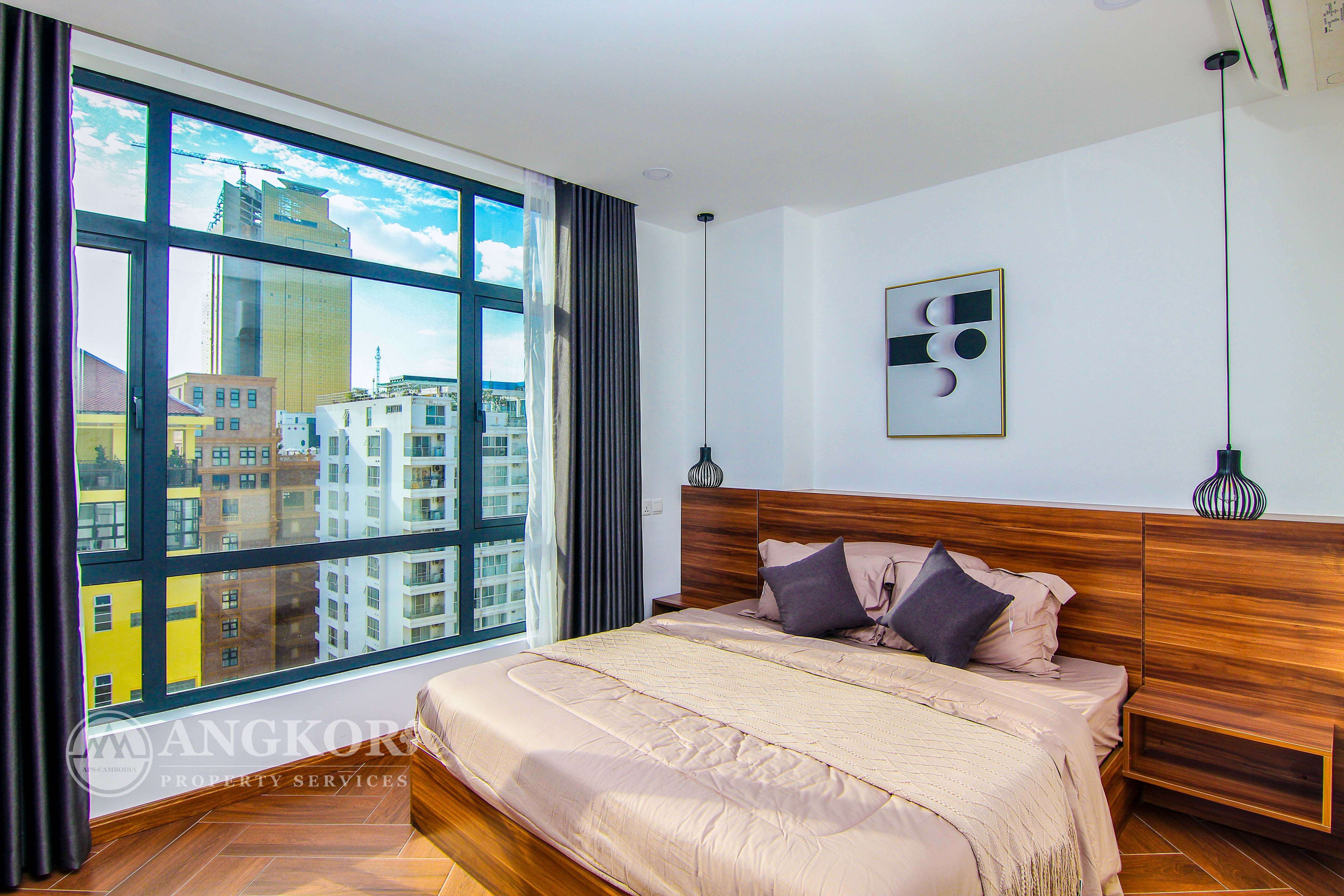 Beautiful modern interior design 1 bedroom serviced apartment located in BKK1 neighborhood.