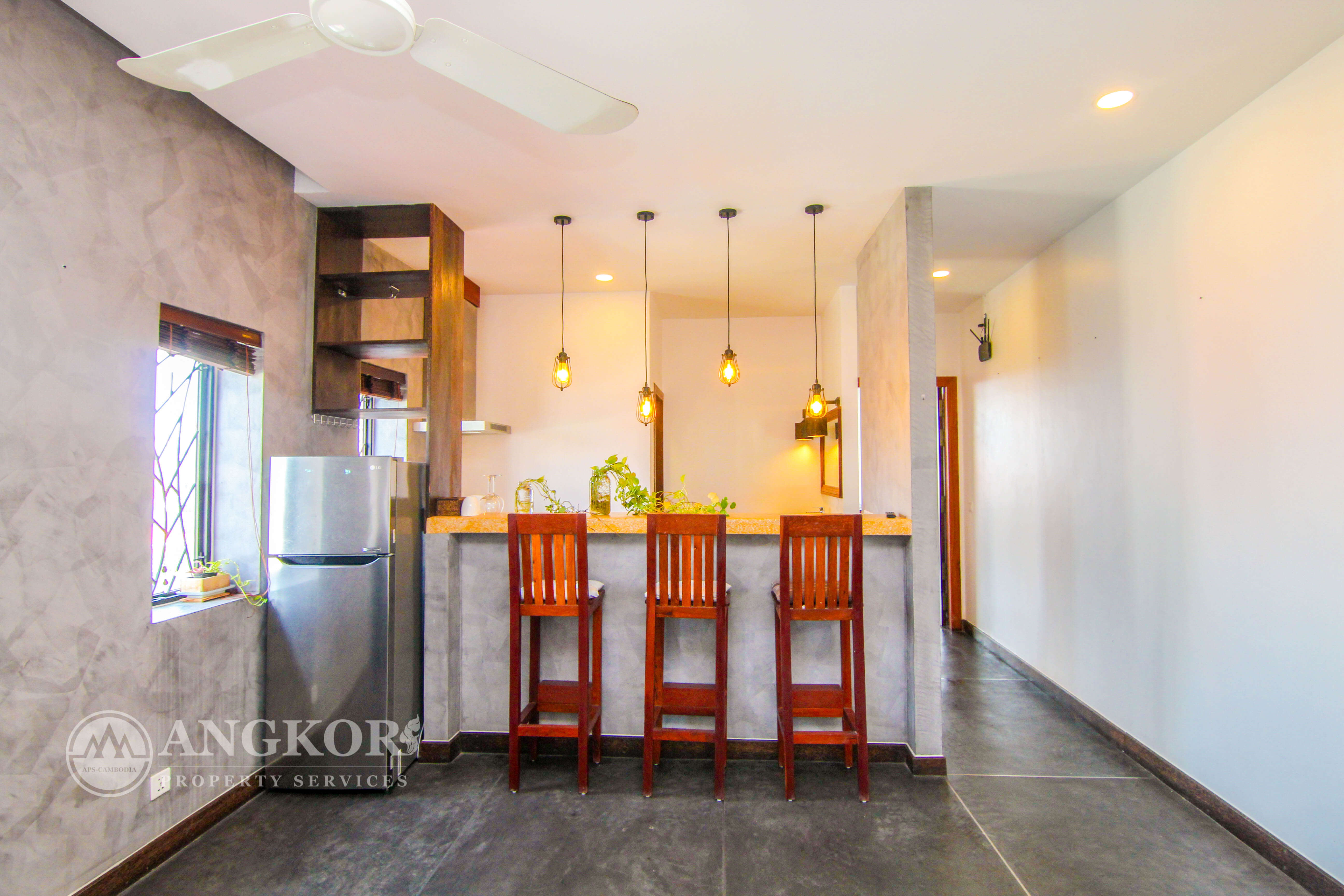 This nicely decorated 1 bedroom apartment is located in Tuol Tampoung area.