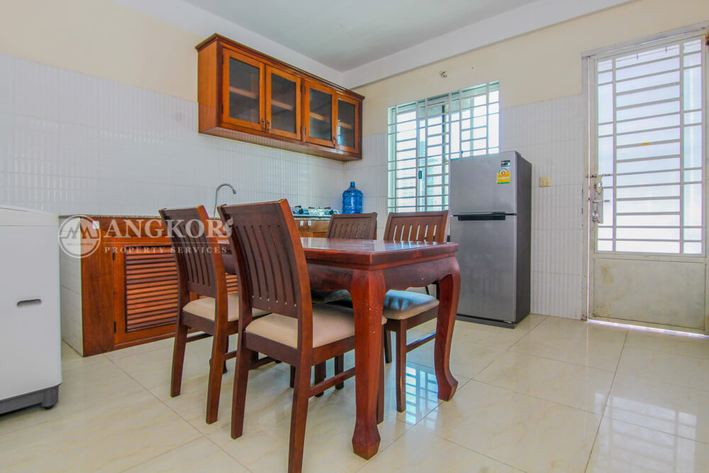 Furnished 2 Bedroom Apartment For Rent In TTP Area.