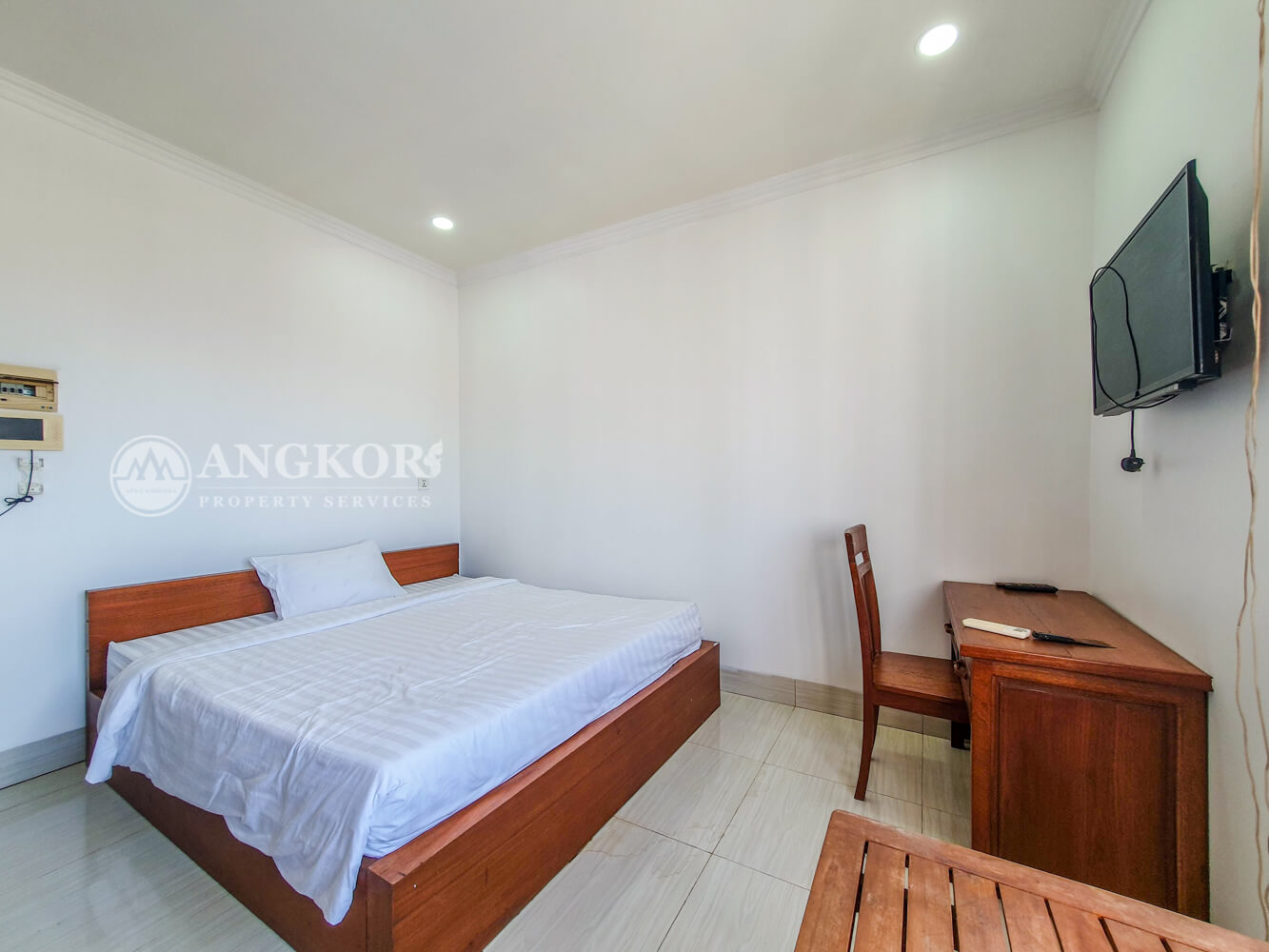 Furnished Studio Room Apartment For Rent In Tuol Kork Area.