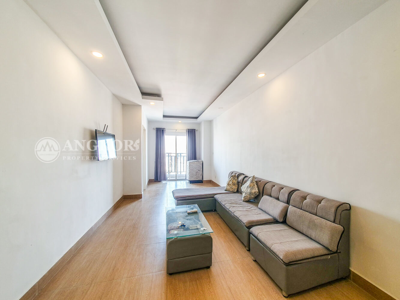 Beautifully Presented 2 Bedroom Condominium For Rent In BKK3 Area.