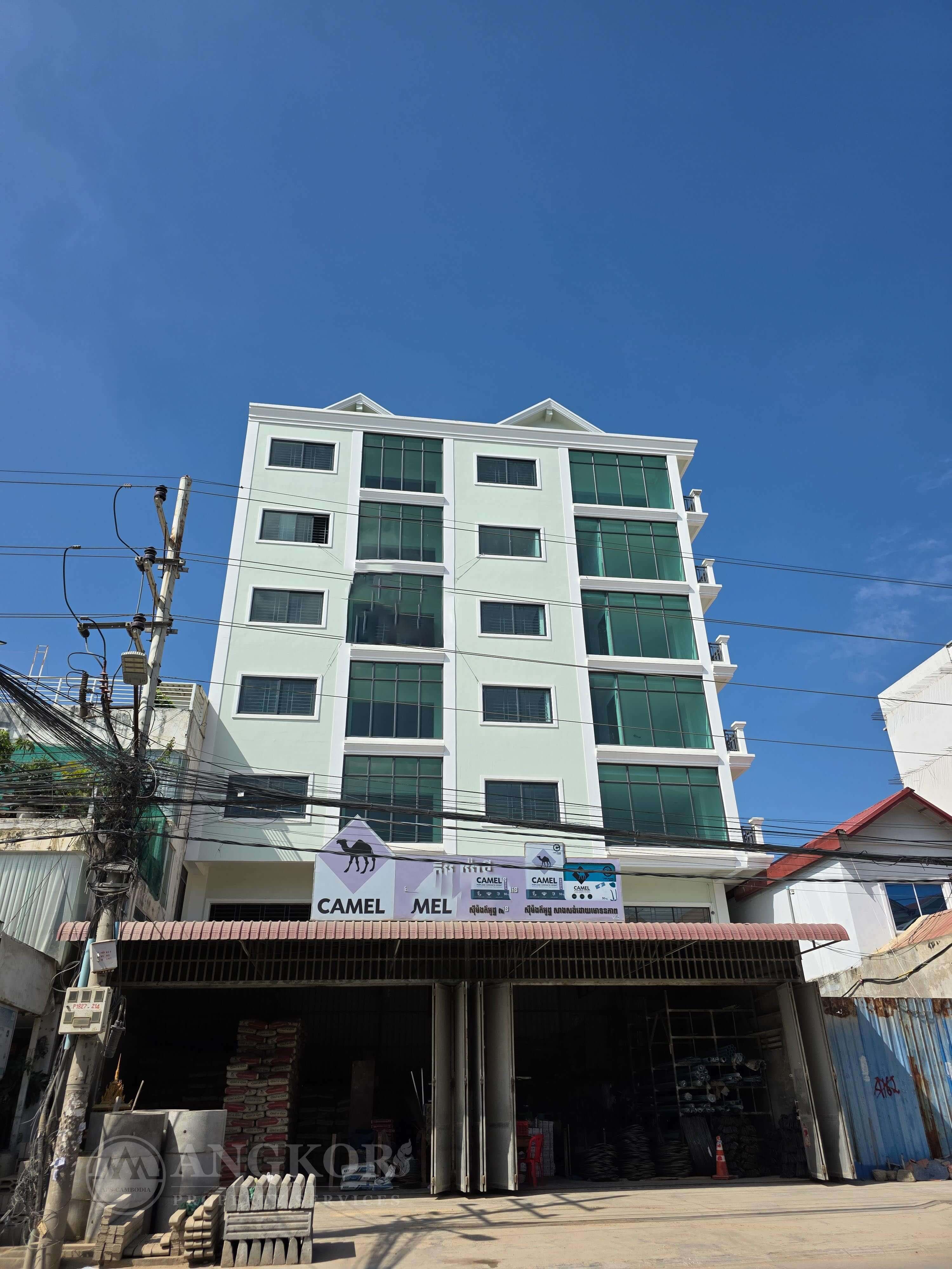 Commercial Building for rent along the Rd 371 blvd